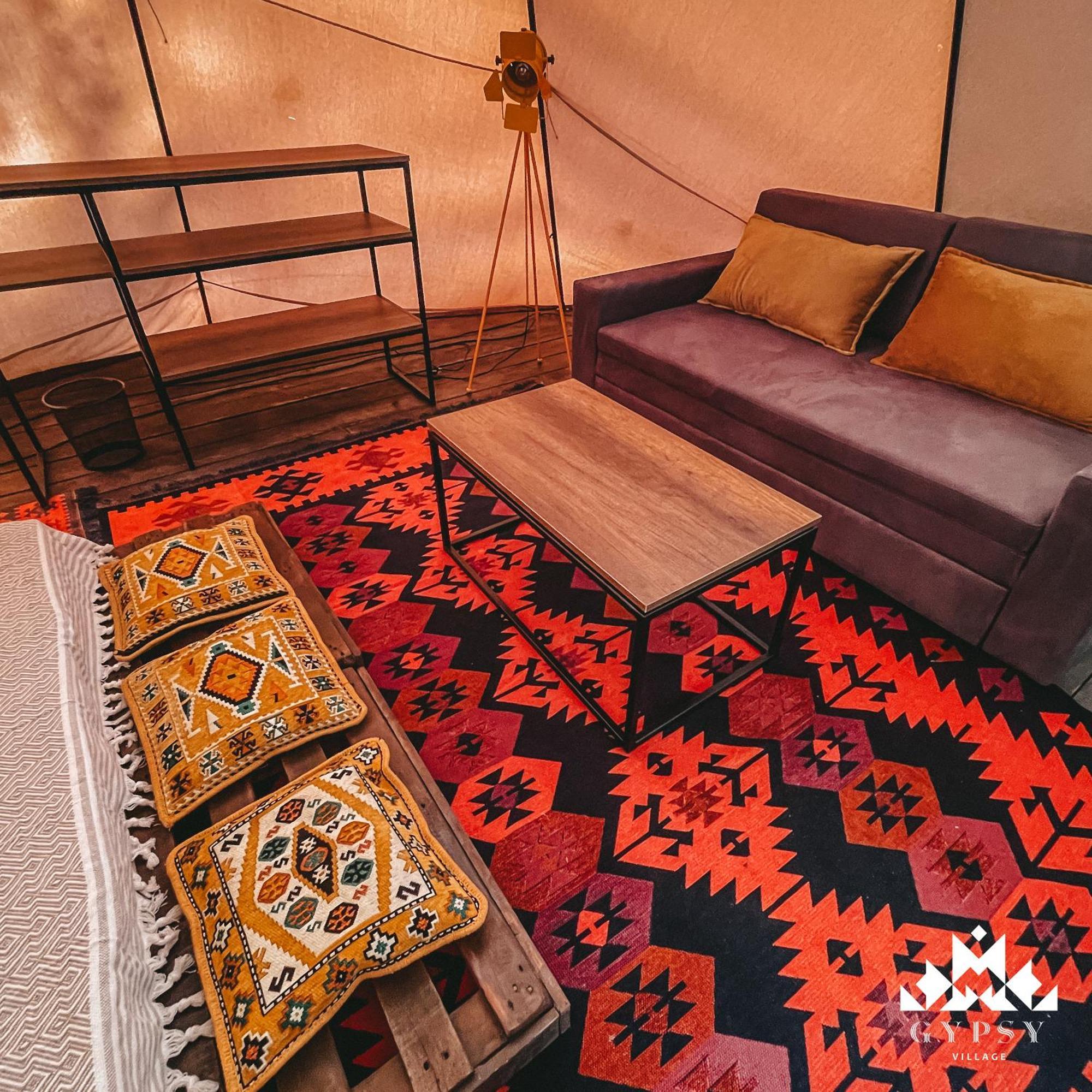 Gipsy Village Park Hotel Asureti Экстерьер фото