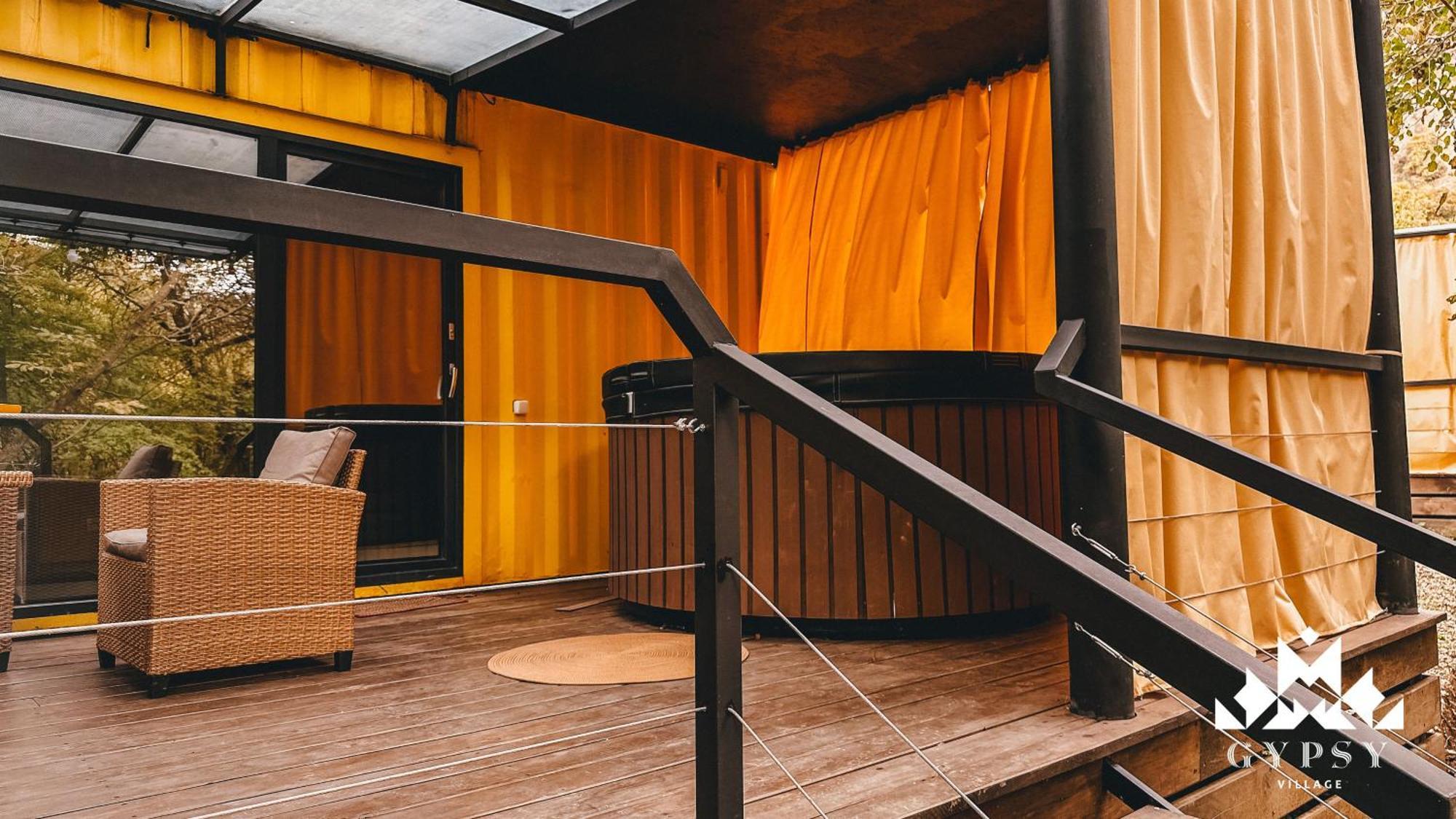 Gipsy Village Park Hotel Asureti Экстерьер фото